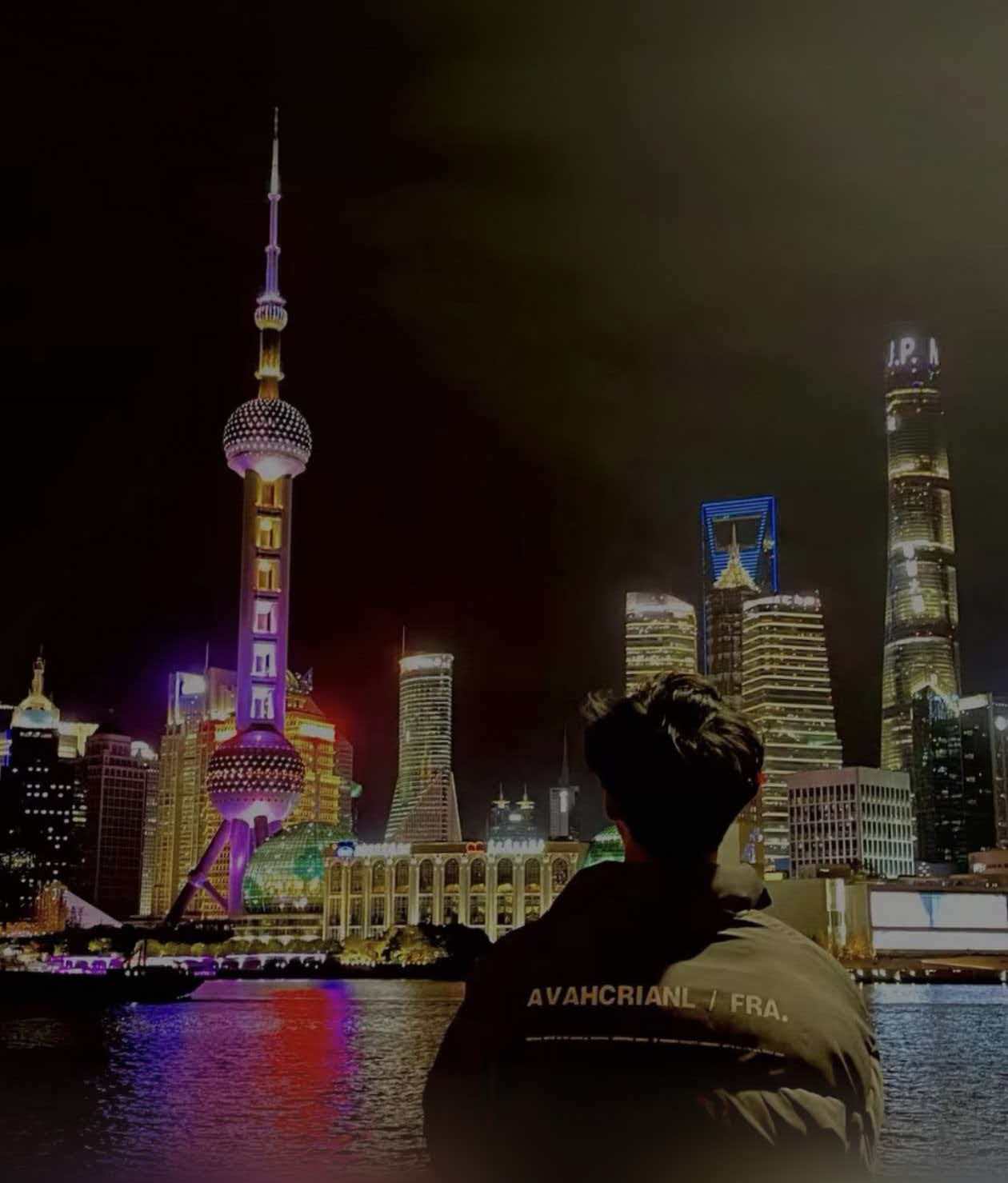 杨天成